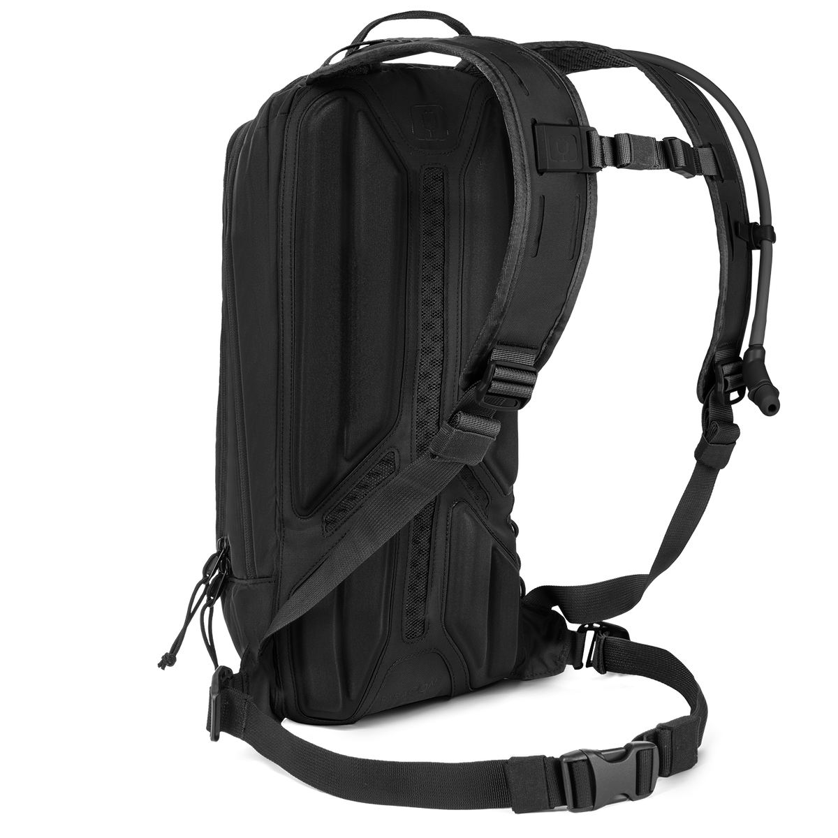 paragon-hydration-pack-u9 Paragon_Black_Quarter.png