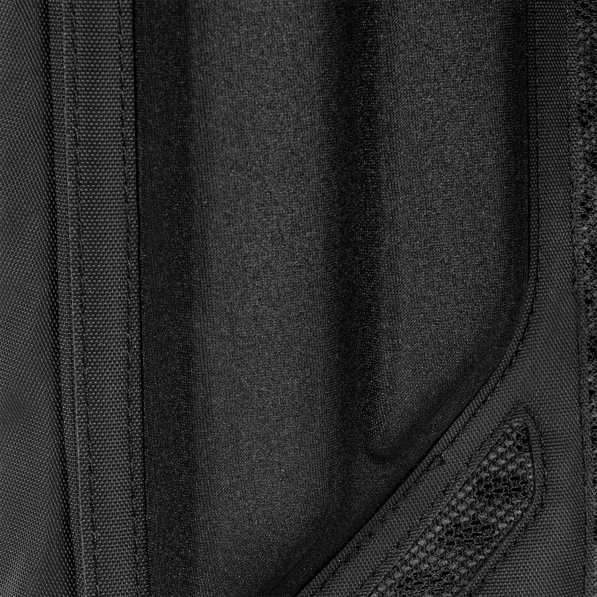paragon-hydration-pack-u9 Paragon_Black_Texture.png